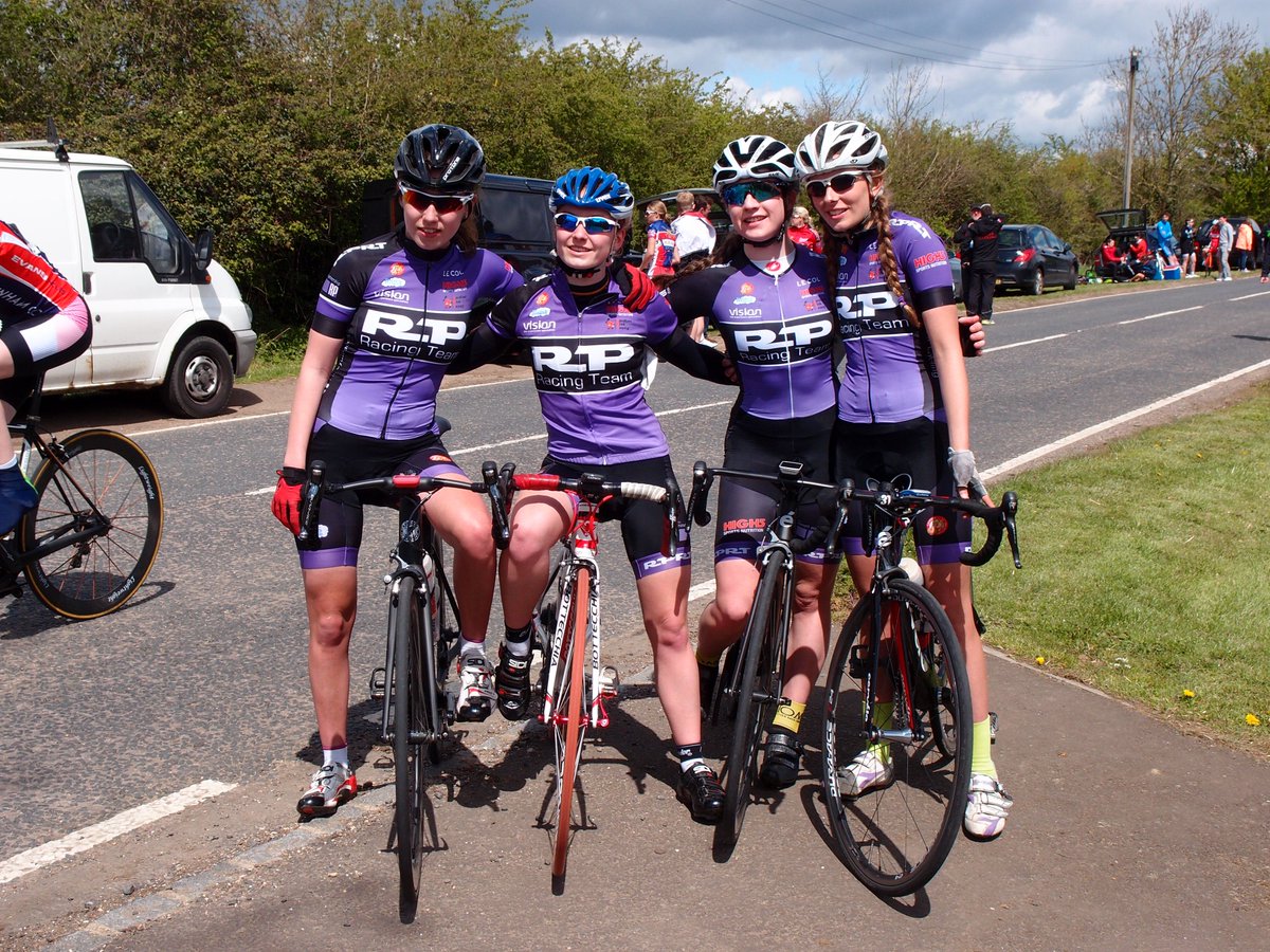 TeamVision_IL's tweet photo. Great results at Bedford @conniee_hudsonn @MaddieGammons @NReddyCycling @sophie_e_black #high5fulled #thisgirlcan https://t.co/lGtJIrOh6q