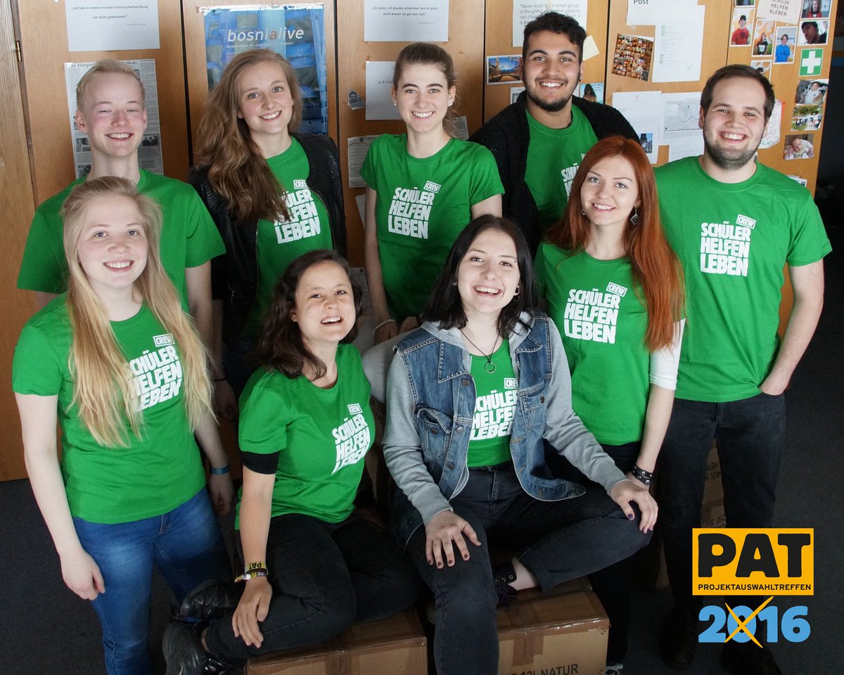 SozialerTag's tweet photo. Die Vorbereitungen für das #PAT2016 nächstes Wochenende laufen im Bundesbüro auf Hochtouren.Wir freuen uns auf euch! https://t.co/oJeWGQERtq