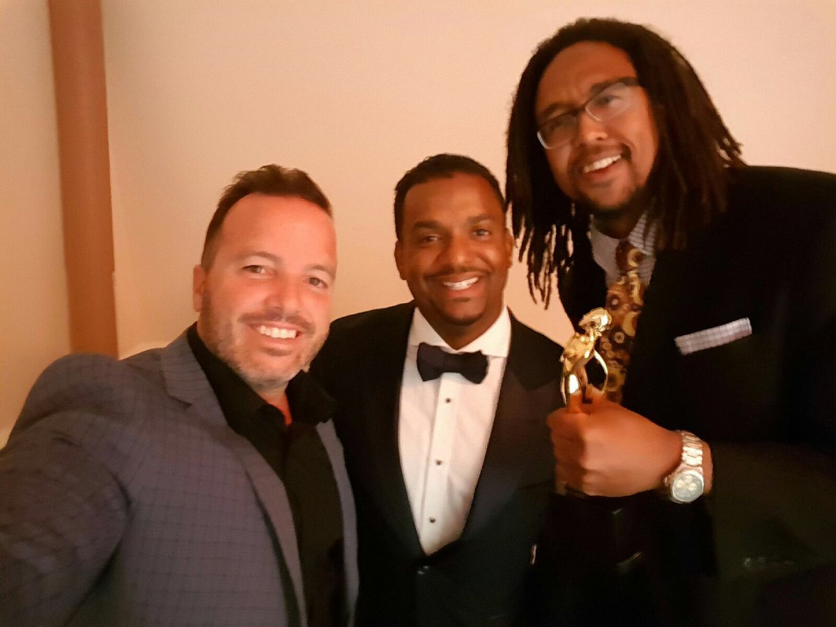 LifeofDadShow's tweet photo. Thanks a million, everyone, for supporting Life of Dad - "Best Group or News Blog of the Year" at the @irisawards. https://t.co/cxrCffP1pq
