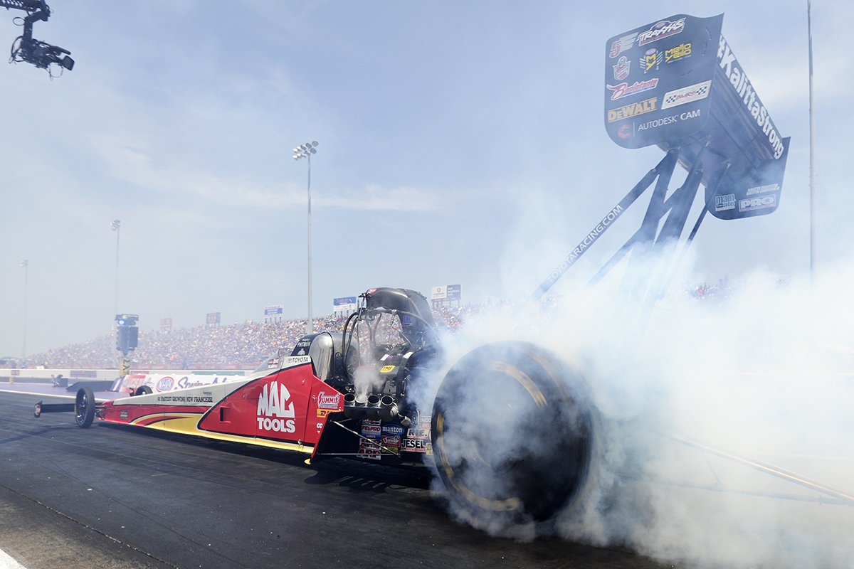 NHRA's tweet image. #PollPosition: What was your favorite moment from the #SpringNats? VOTE NOW: bit.ly/1QhBvv1.