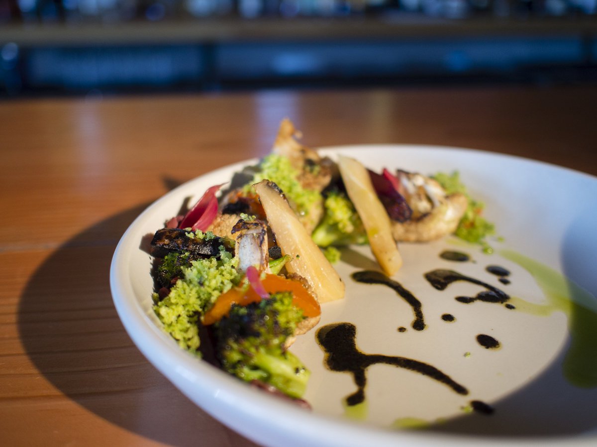 #MeatlessMonday has never been more delicious! #WinterSalad