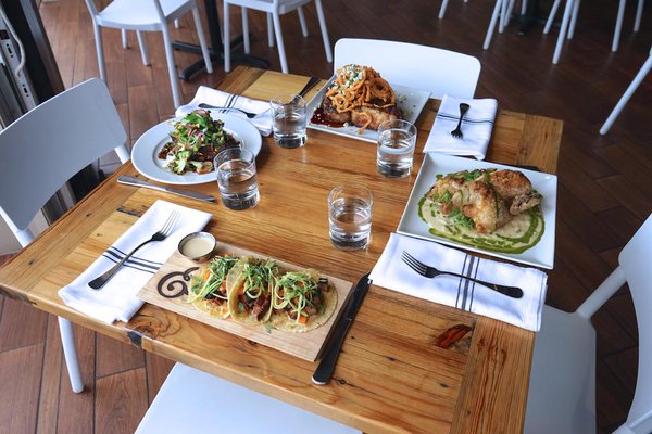 Austin Food & Wine Alliance tweet media