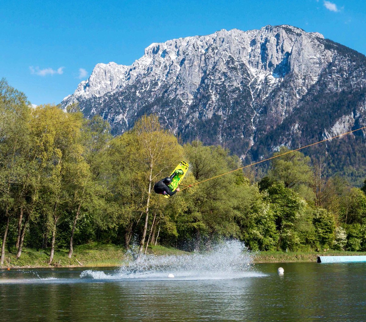 bhinterberger's tweet photo. so good to be back at my homespot
🇩🇪🏔🌞 #lifesbetterinboardshorts #lifeoutsidethebox #wakepark #wakeboard #bernwake https://t.co/kypTb7Rp8j
