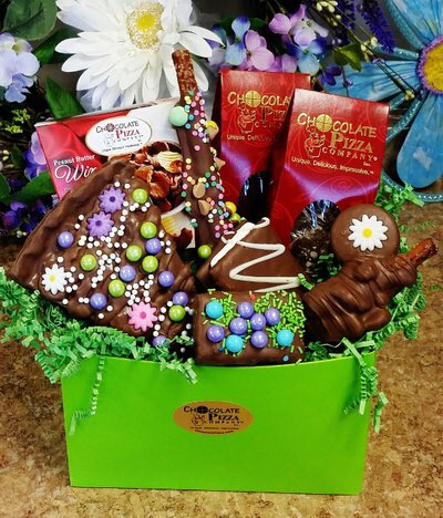 ChocolatePizzas's tweet image. Today Only: Save 15% on our #SpringSmiles #gift basket for #MothersDay! SPRING15 
chocolatepizza.com/basket-spring-…