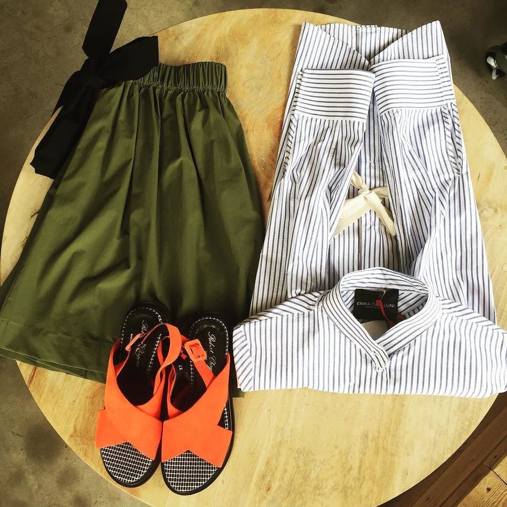 LaboratoriaShop's tweet photo. Erika Cavallini backless shirt, MSGM skirt, and Robert Clergerie red sandals. #robertclerg… https://t.co/ZzFtAdFGtH https://t.co/u88d1IWEpe