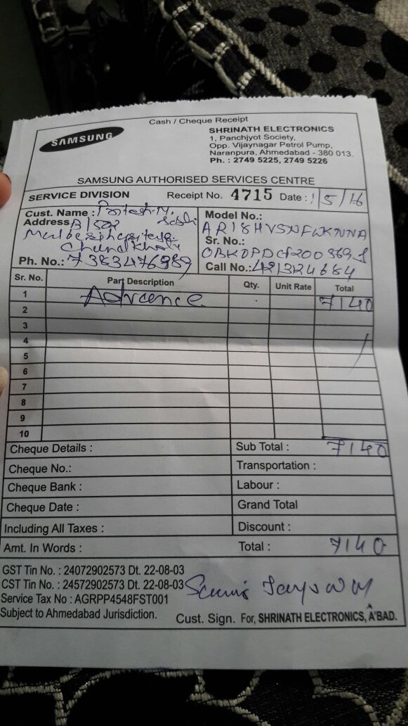 janidipak40's tweet photo. @Samsung_IN friends look this ..every time want maintenance this AC...it is not good Quality. new is @MyLloydIndia https://t.co/nsQGfPGInj