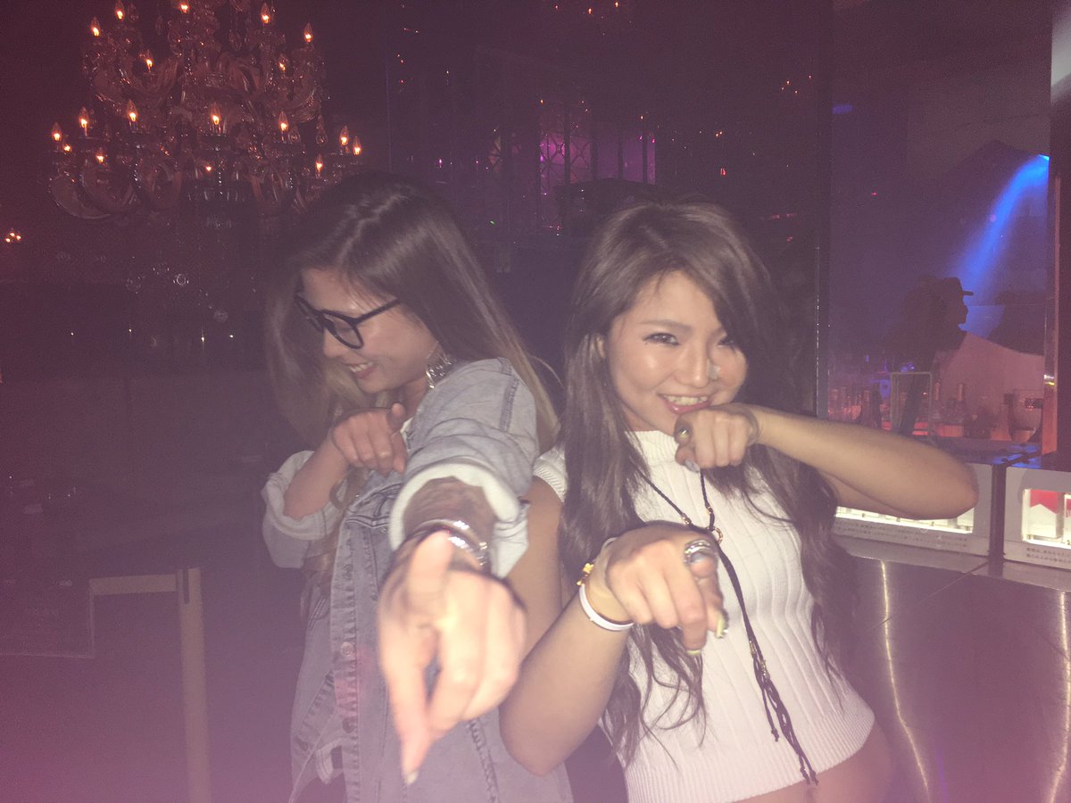 high_next_'s tweet image. みなさんGWいかがお過ごしですか⁉️
明日はwax,DoubleにてYes!Yes!Yes!,GWスペシャル💗

普段の100倍はHot!なパーティになりそうです💨
”ハイネク”のゲストでお早めの入場をオススメしますよ✨✨