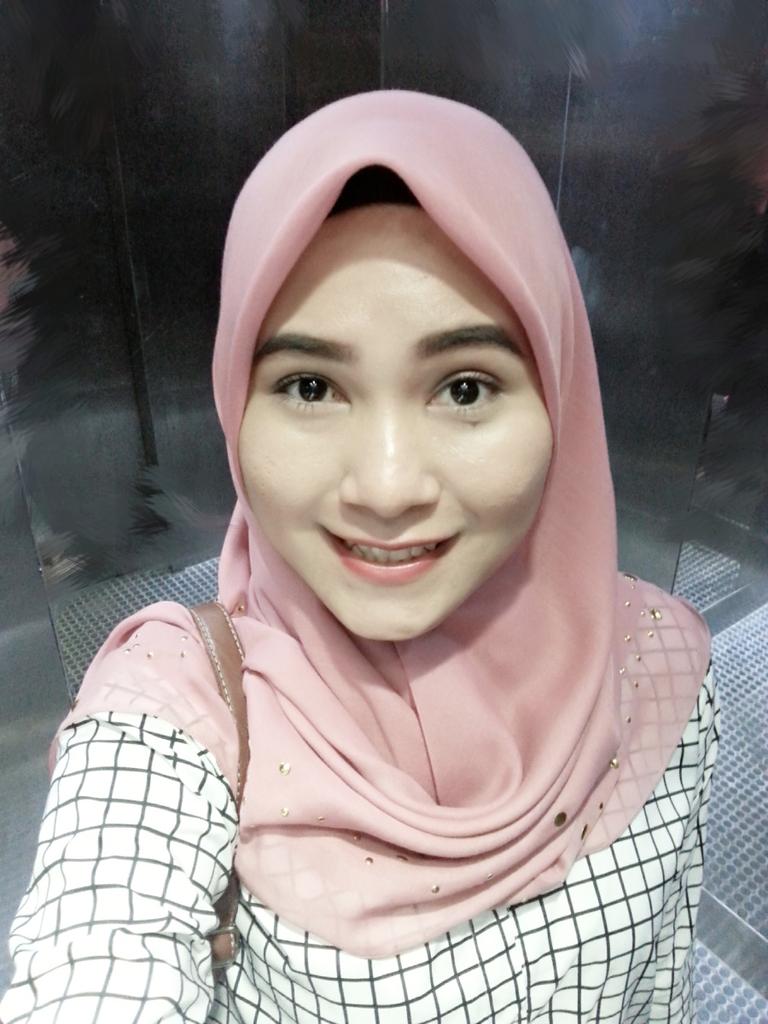 nunasuhaa's tweet photo. Ada apa dengan cinta jika cintaku tiada bersamamu. chia chia chiaaa -.-" https://t.co/G1aGqNLtHb