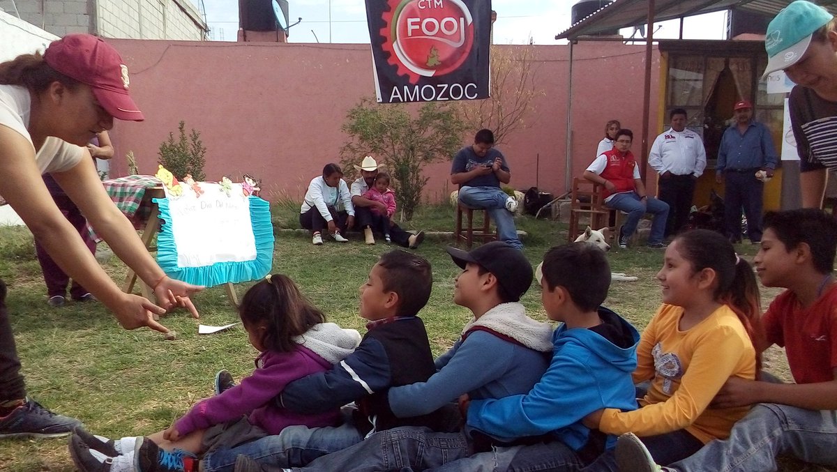 RickhardR's tweet photo. ! TODO UN ÉXITO ! La campaña Dona un juguete regala una sonrisa que organizó la @FOOJPUEBLA  Gracias ! @leobardosoto https://t.co/bBbXFmSdVD