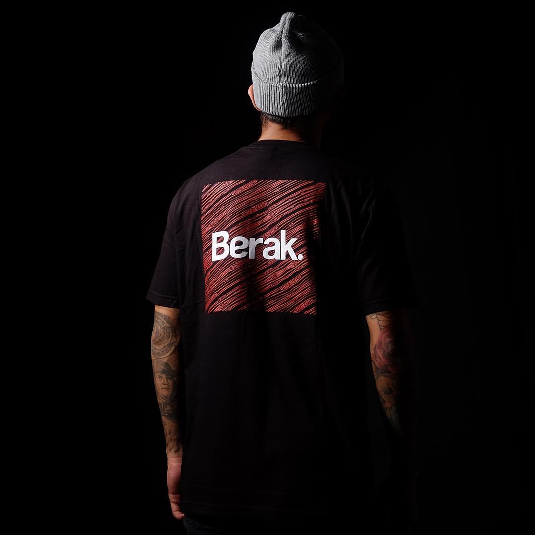 BERAK9420's tweet photo. WOOD | s-xxl | idr 130 k | text / wa 085794201984 / line @berakmedia ( use @ ) https://t.co/WYFwU6SEUW