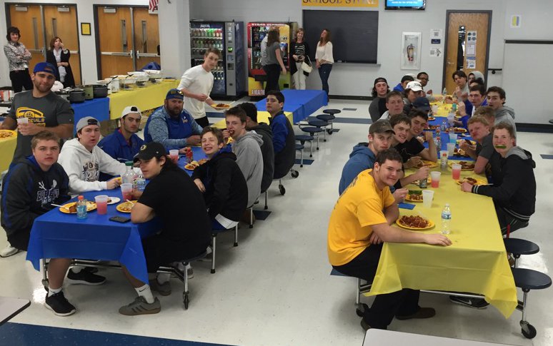 inkntees's tweet photo. Nothing builds #WarrenBlueDevils spirit for the varsity boys lax team like lots of pasta #BlueDevilGear https://t.co/y5BfAkrCkq