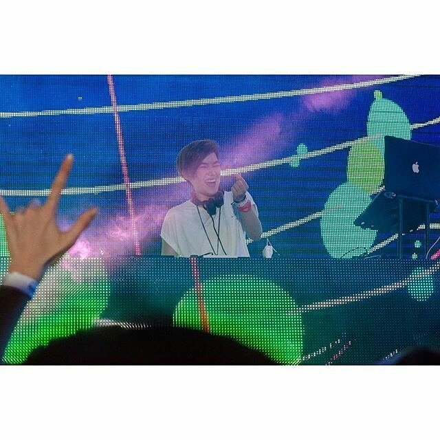 fc_aomsushar's tweet photo. @tiniiz #DJTina #whitepartysg https://t.co/LhhoQB0gjH