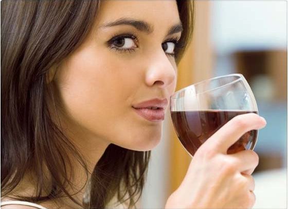 A few glasses of #wine aren't bad to let go &amp; enjoy sex. A woman taking 2 glasses of wine a day enjoy sex better.