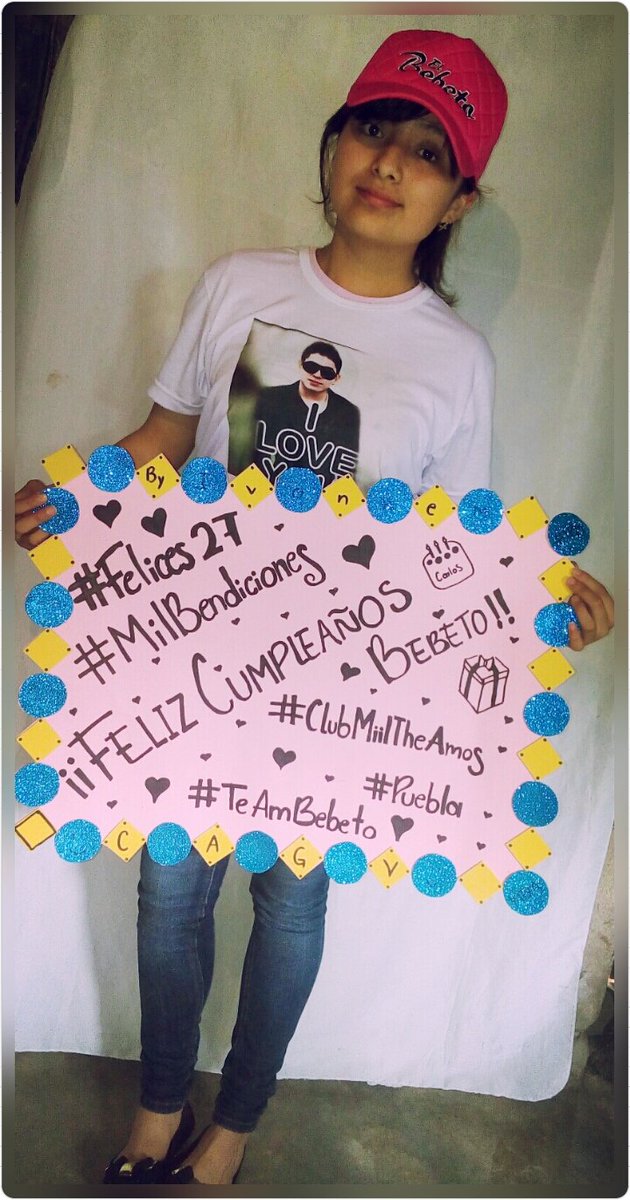 Ivonne_mtz02's tweet photo. @El_Bebeto Feliz Cumple Mi Rey 😍 Miil Bendiciones 😘. Te mando un fuerte abrazo 🙈 Y un Besote 😘 #TeAmClubMiilTheAmos https://t.co/RitxyhJTNq