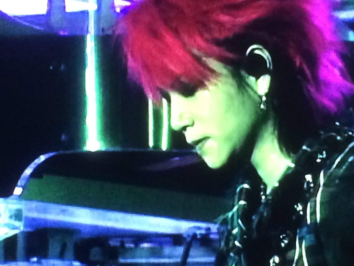 X JAPAN ラストライブ写真 hide X JAPAN ラストライブ写真 hide