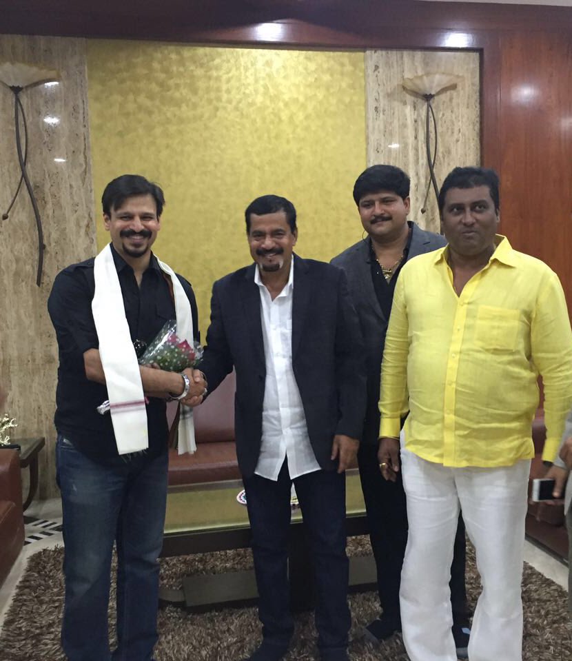 nmuthapparai's tweet photo. #Muthapparai #RGV #RAI #VivekOberoi #Jayakarnataka #Gunaranjanshetty https://t.co/56inrrQGQq