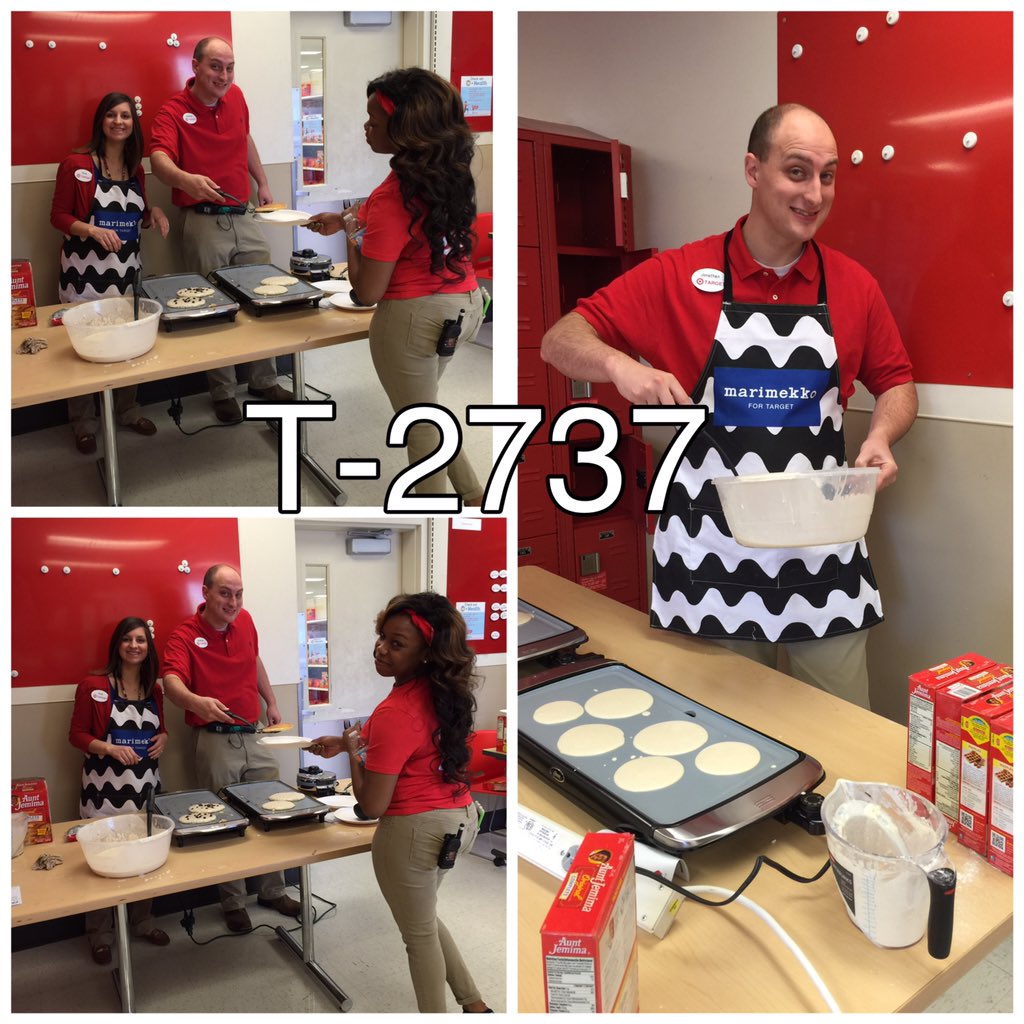 jonathankmoore's tweet photo. Pancake Day at the 2737! Love this team! https://t.co/KbAgqgXiKN