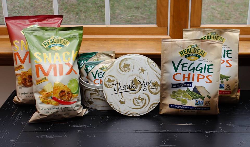 RealDealSnacks's tweet image. Time for a Giveaway! RT to enter, tag your friends for extra entries.Head over to our FB for another chance to win!