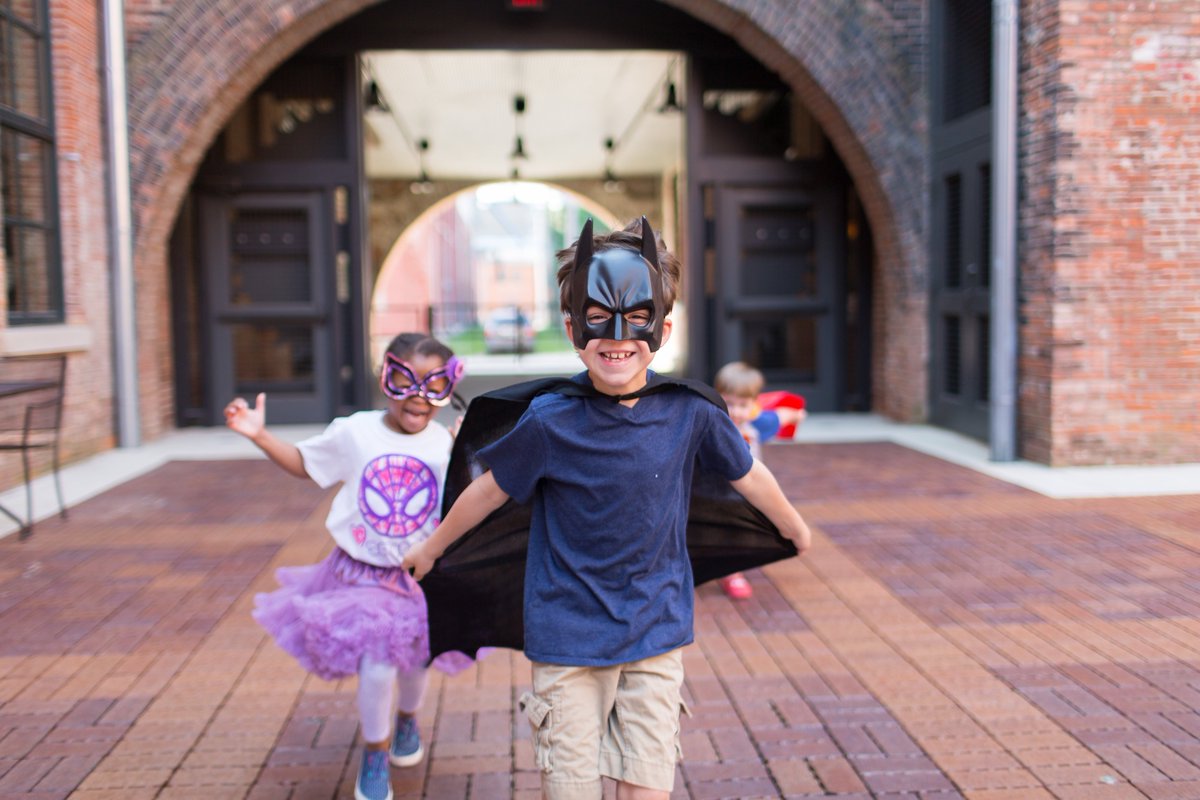 DBQFoundation's tweet image. Be a hero to local nonprofits on #GreatGiveDay. #iGiveLocal #Dubuque #AroundIowa #Iowa greatgiveday.org