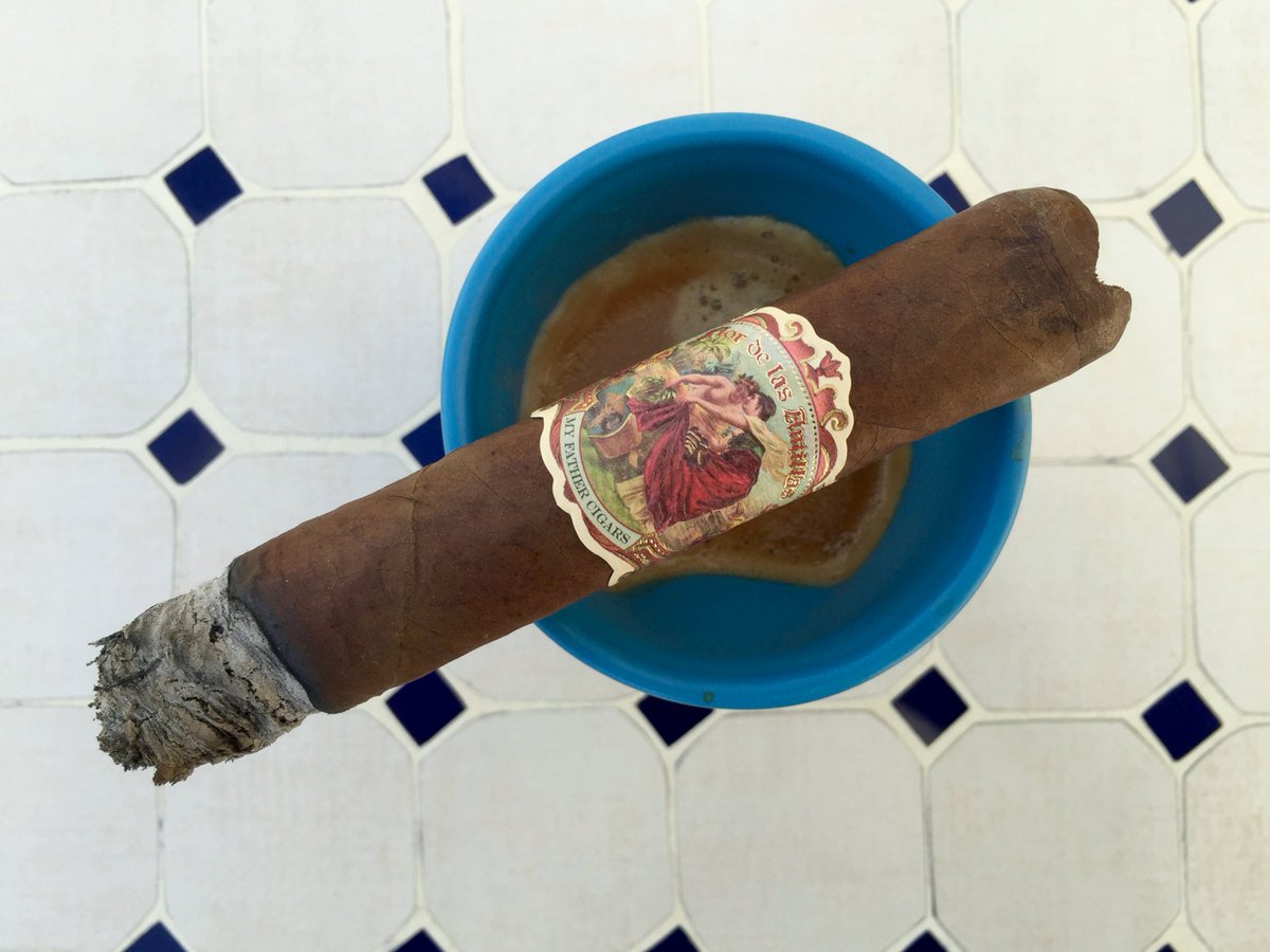 thecigarimpulse's tweet photo. Hello Twitter! There is a new cigar lover around! #myfirstTweet #cigars #flordelasantillas #coffee #cigarimpulse https://t.co/bRoWWibqEa