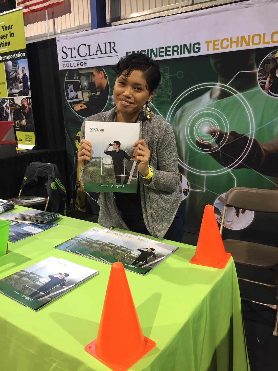 StClairVisitsU's tweet photo. Find Roseya @skillsontario and take a #selfie for a chance to win! #StClairCES2016 Hint: Ice Pad 4 https://t.co/OOKZ51pOgv