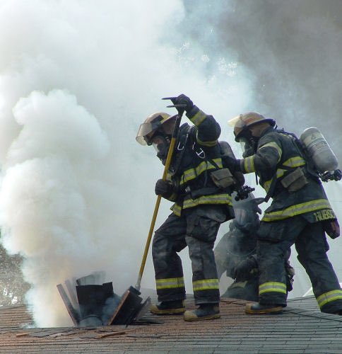 denisleary's tweet photo. This Weds, May 4th we honor the men and women who are #BraveEveryDay. Follow @LearyFF for updates. #IFFD https://t.co/G6oP9A1D7z