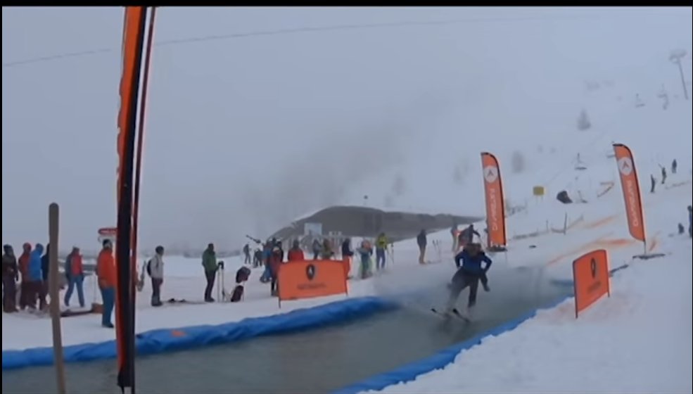 Chamonix Snow Report tweet media