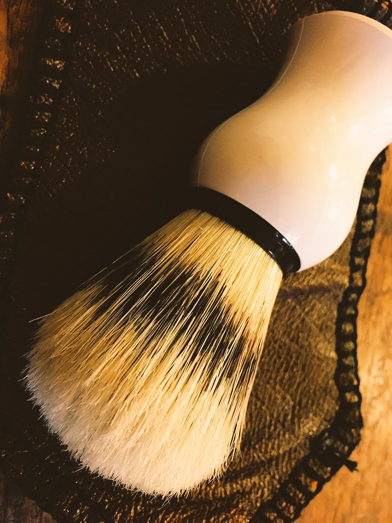 Used in a circular motion the #badgerbrush lifts the #beard away from the face making it easier to cut, close.