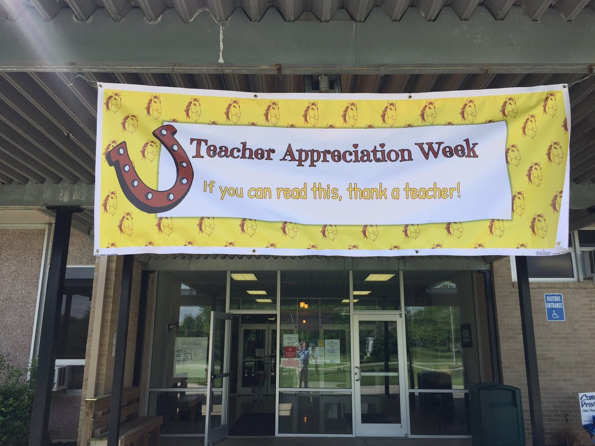 WestsideEl's tweet photo. HC teachers,  thank you for devoting your lives to making a difference in the lives of children!  #HCSchoolShoutOut https://t.co/PZJjStrd2y