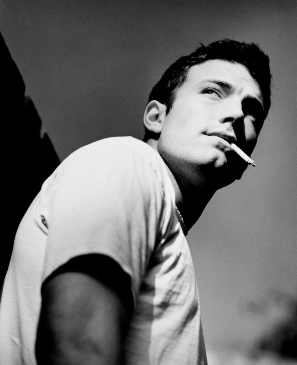 wikidaddies's tweet photo. ✨ the signs as daddies ✨

Leo ~ Ben Affleck https://t.co/ogGui4wIyE
