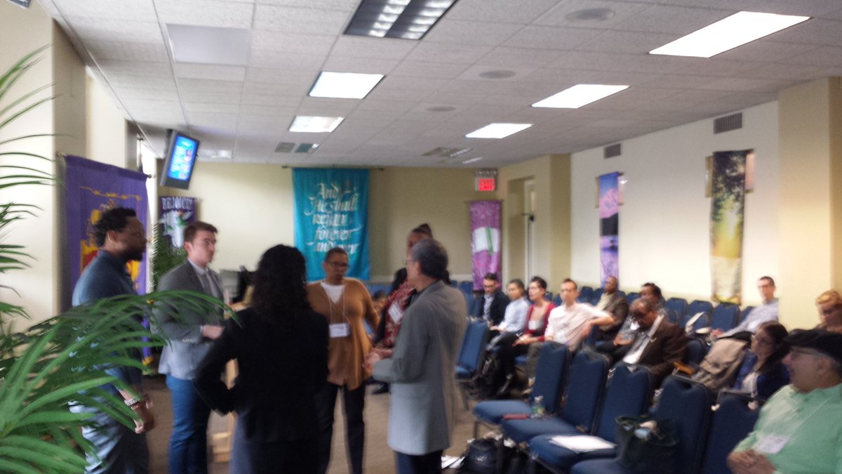 irishouseinc's tweet photo. @irishouse @KEEPIt100nyc #Breakoutsessions#WAFSummit2016 #Education&amp;DevelopmentPrEP @RyanHealthNYC #HowToSaveALive https://t.co/CQXUr5K55G