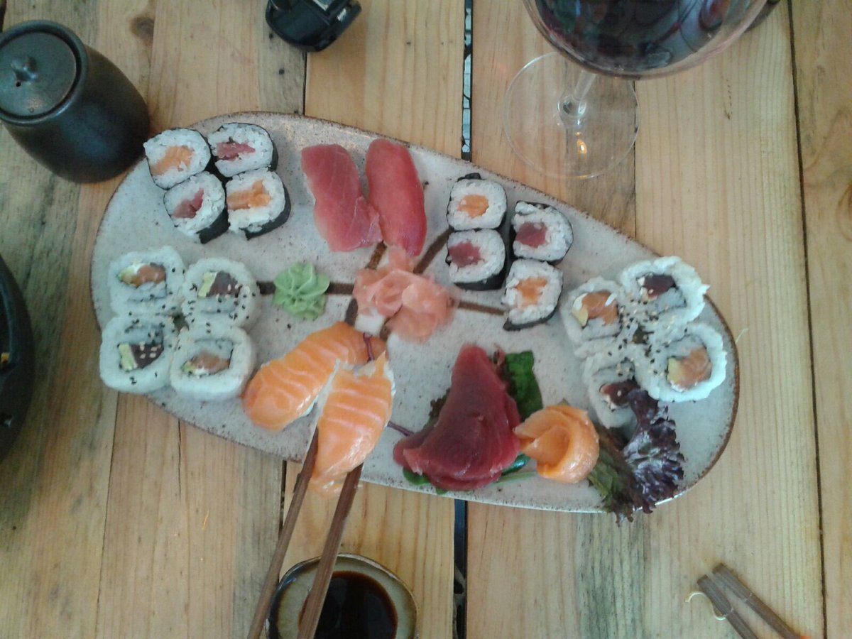 logicalestudio's tweet photo. #diseño #logicalestudio #SIBUYA #urbarn #sushi #bar #leonesp en https://t.co/o29eCnVr1Q… https://t.co/5sUVu6jvhP