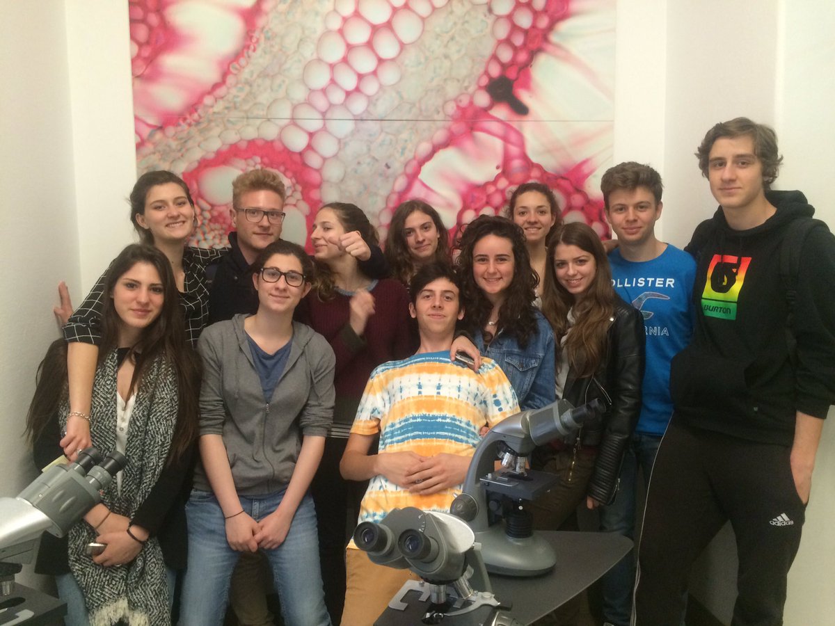fedecoraglia's tweet photo. We're back to the @Museoscienza with @SteBiotech to get our project ready! #WBT2016 https://t.co/QCZzb1SJXp
