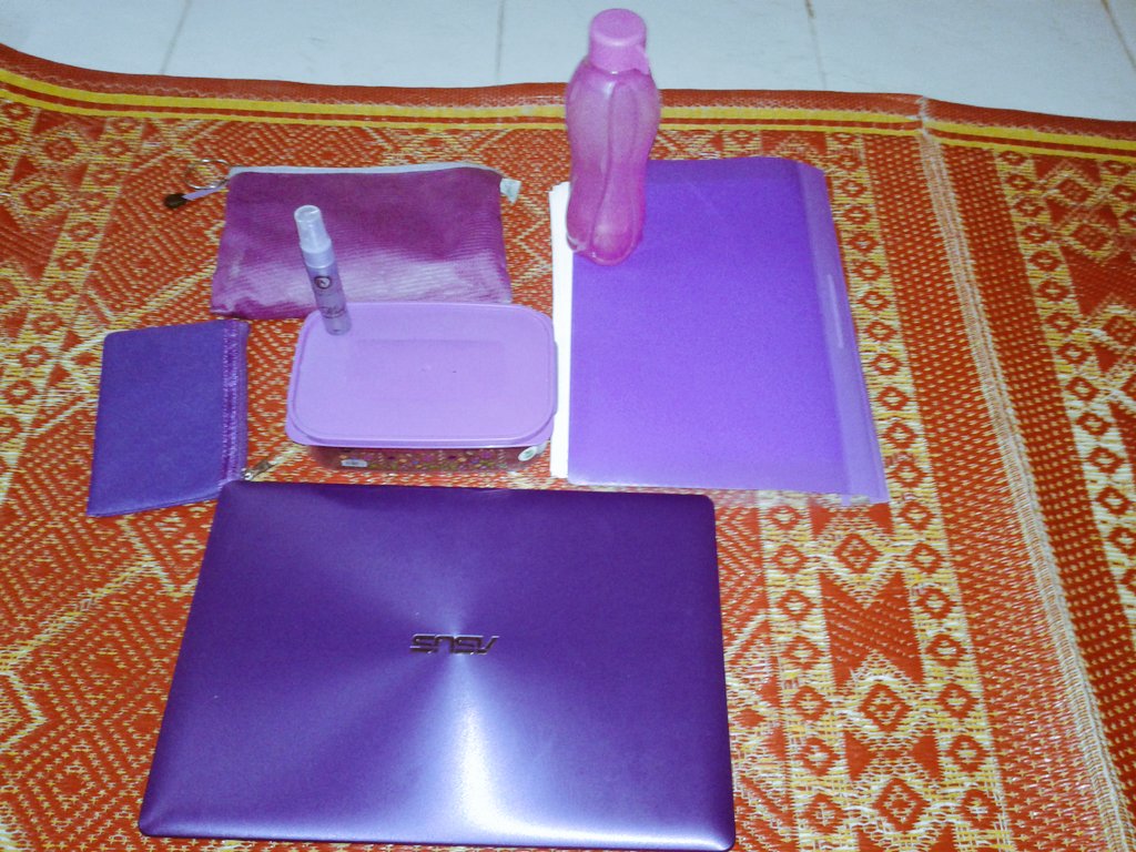 tengku_azlieya's tweet photo. All about purpleπππ
#ungu #pepel #putihstar #merah+biru https://t.co/r3sybuxct3