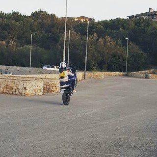 FeelingItaly's tweet photo. InstaPic by giuseppearrigo45: #bikesextreme #yellowfluorescent #valeyellow46 #indmodif #bikerofinstagram #motormodi… https://t.co/zC9qVgE48T