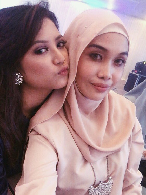 FarihaChesat's tweet photo. ✨ #AinAzad https://t.co/CXsW8wlJvM