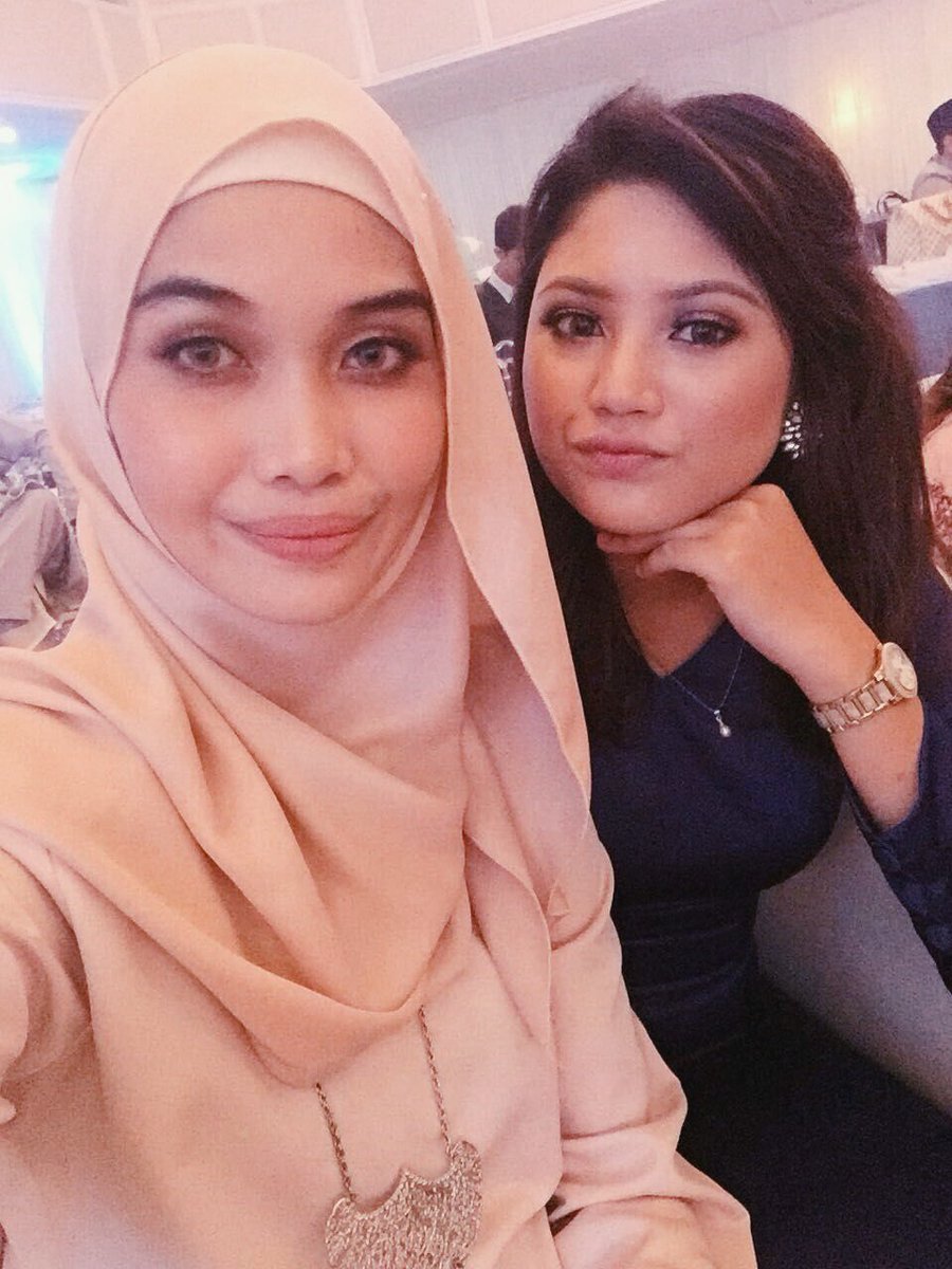 FarihaChesat's tweet photo. ✨ #AinAzad https://t.co/CXsW8wlJvM