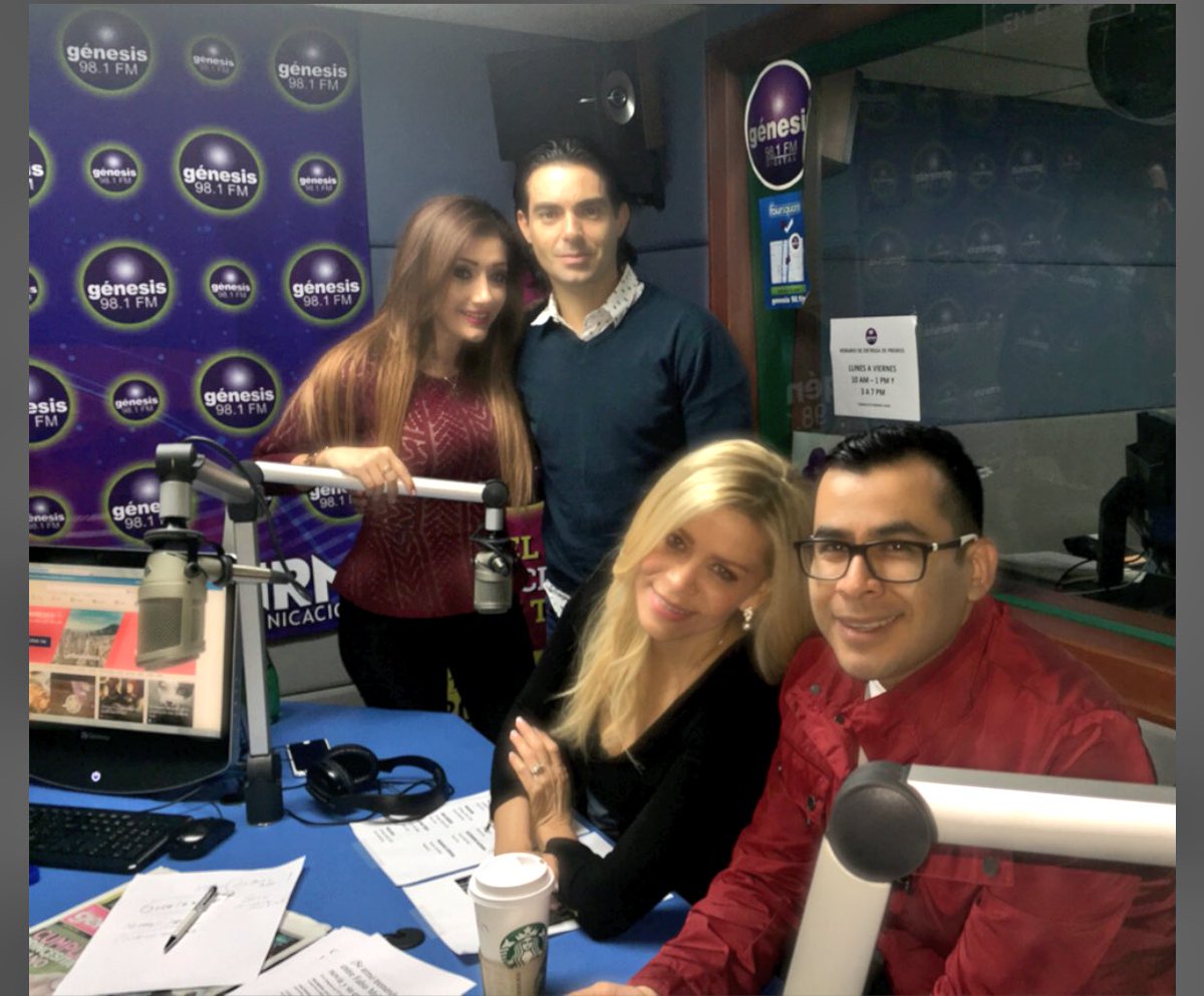 cecygtz_tv's tweet photo. Al aire de promoción #GOZALANOCHE en #GenesisFM @Ernestodalessio @APerezColunga @coraneldagzz 
GRACIAS🙌 https://t.co/IhBj4kUxZj