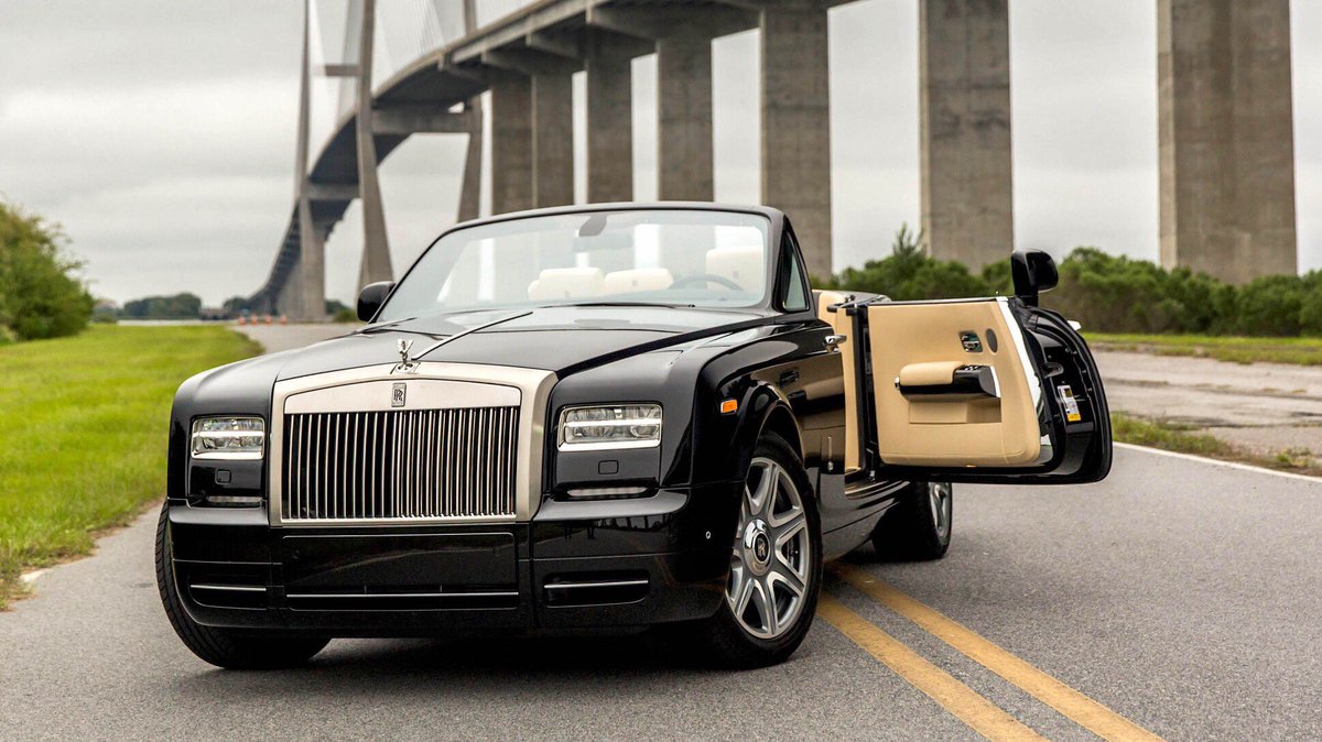tyrestreets's tweet image. Cars of celebrities. David Beckham chose a luxury Rolls-Royce Phantom Drophead, $407,000.
#tyrestreets #tsbubble