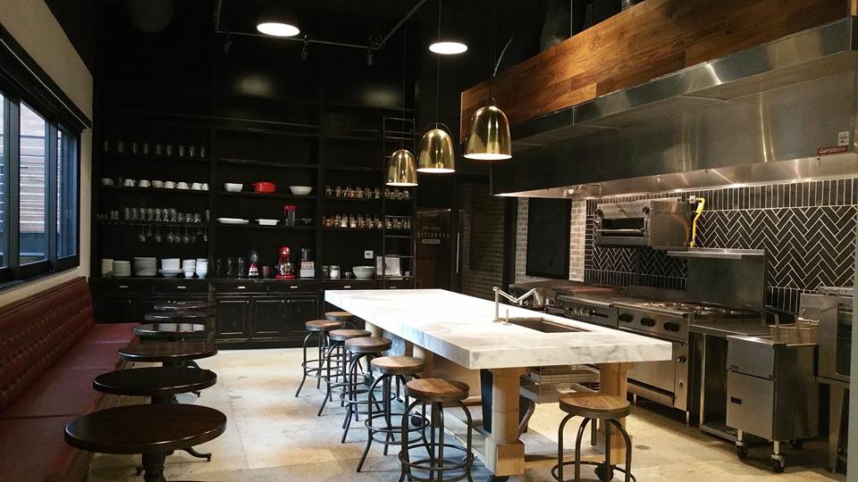 ExpositionKitc's tweet image. EXPOSITION KITCHEN + CULINARY LAB

Calling all Chef's : STATE OF THE ART culinary test kitchen in LA.