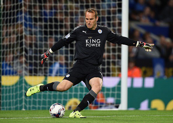 HaalandReport's tweet photo. Mark Schwarzer se convierte en el 1er jugador en la historia en ganar 2 veces consecutivas la EPL sin jugar 1 minuto https://t.co/CHiJbiRH0H