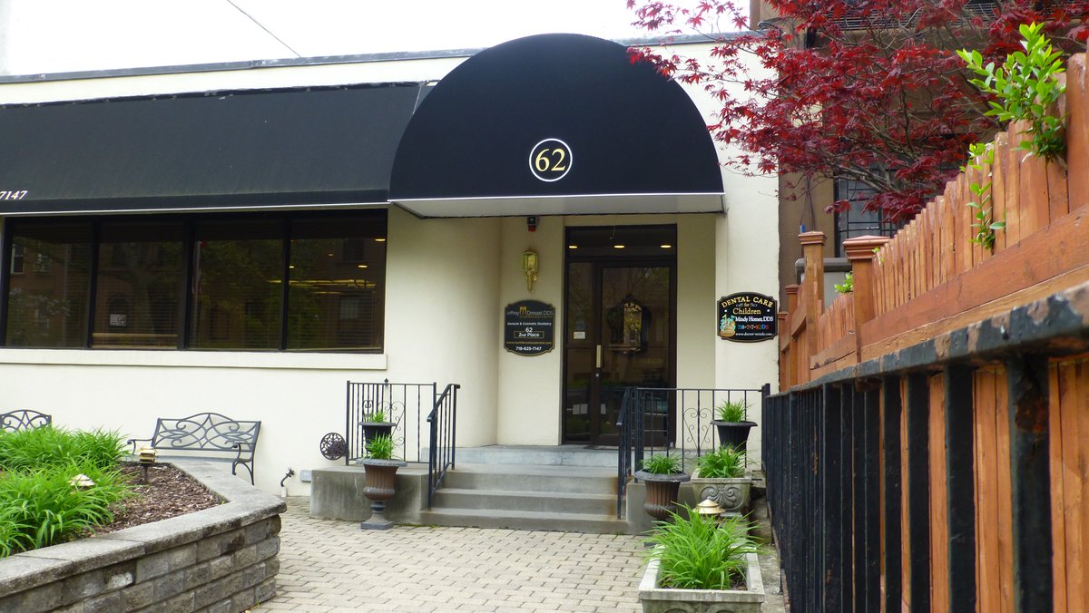 BestInBrooklyn's tweet photo. #BestDentist #JeffreyMDressel #NewName &amp; #WebAddresses https://t.co/iZ4PKsArvV - https://t.co/S8rP848Gh6 https://t.co/W33vpZRZCd