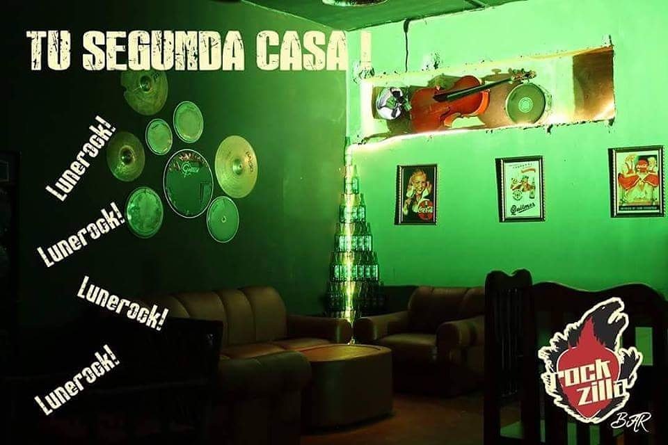 Rockzillapy's tweet photo. Tu segunda casa te espera para comenzar la semana con buena onda! 

Estamos desde las 21 hs.

#Arguile #PapasAlRock https://t.co/jopBCbfiGD