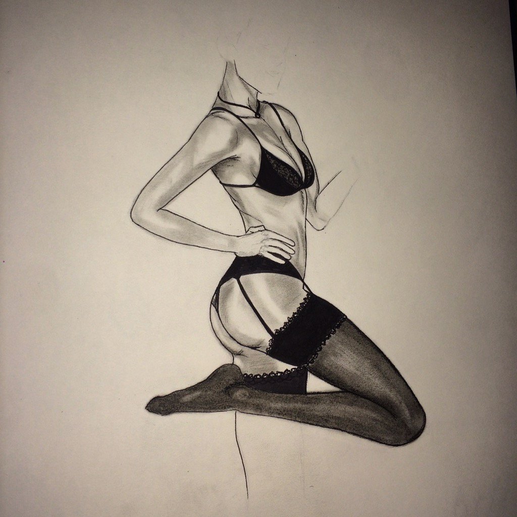 Repakalle's tweet photo. Trying to draw ladies 🙈✒️ https://t.co/a9NN9a5mH1