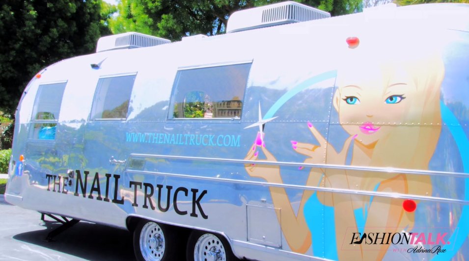 AdrinaRose's tweet photo. Being pampered on the go is always a plus and @thenailtruck can make this happen! #FTcrew
https://t.co/nn8ffhRH57 https://t.co/ReKIhwphNt