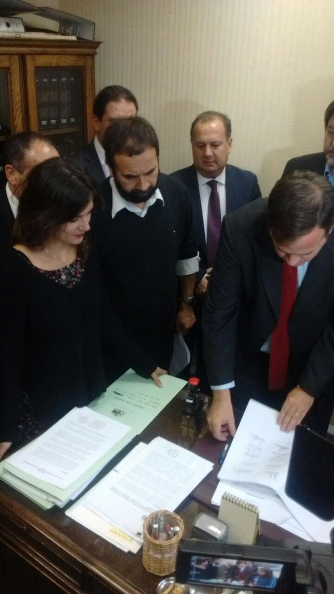 camila_vallejo's tweet photo. Acabamos de ingresar oficialmente el proyecto que reforma ley de sociedades anónimas deportivas  #FutbolParaTodos https://t.co/CEQJUVlpKv