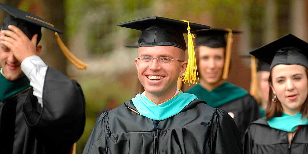 indeed's tweet photo. Attention graduating seniors:
These are the 15 best entry-level jobs: https://t.co/bRhN2TAWlS via @businessinsider https://t.co/NjkgeldCIa
