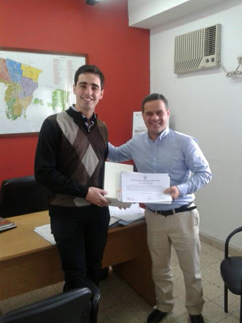 LeacGonzalez's tweet photo. Nicolás Cavallín y jóvenes emprendedores  realizaron las Jornadas de #DiseñoIndustrial con @unlitoral y @UTNSantaFe https://t.co/dAOVbbW1G8