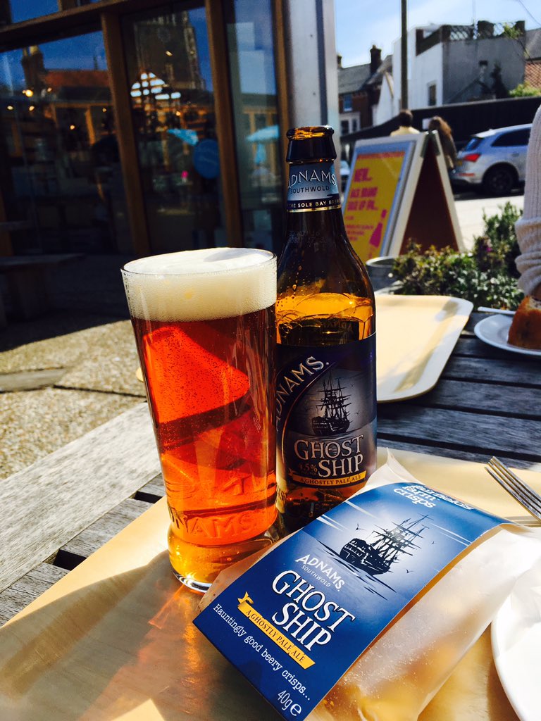 TwymanJessica's tweet photo. @CharlieSpeech well done I am sure they were delicious! I enjoyed this beverage with matching crisps 🍻😋 @Adnams https://t.co/MMzJXgofvS