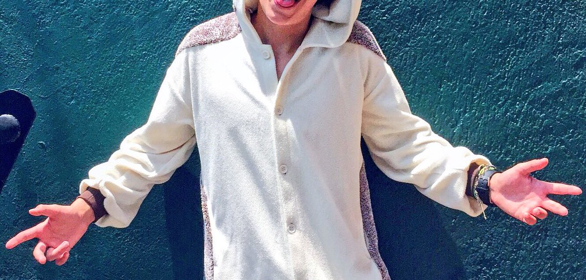 andymtzurita's tweet photo. Hace poco use un mameluco de puercoespin. Fav si me quieren verr 🙈 https://t.co/x5lwXTMoe7
